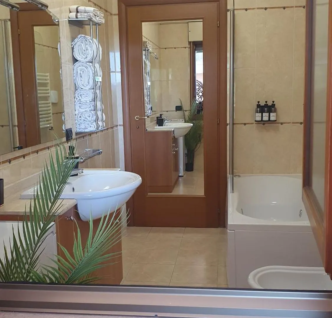 Roma Eur Appartamento Con Piscina Esterna Apartment Rome