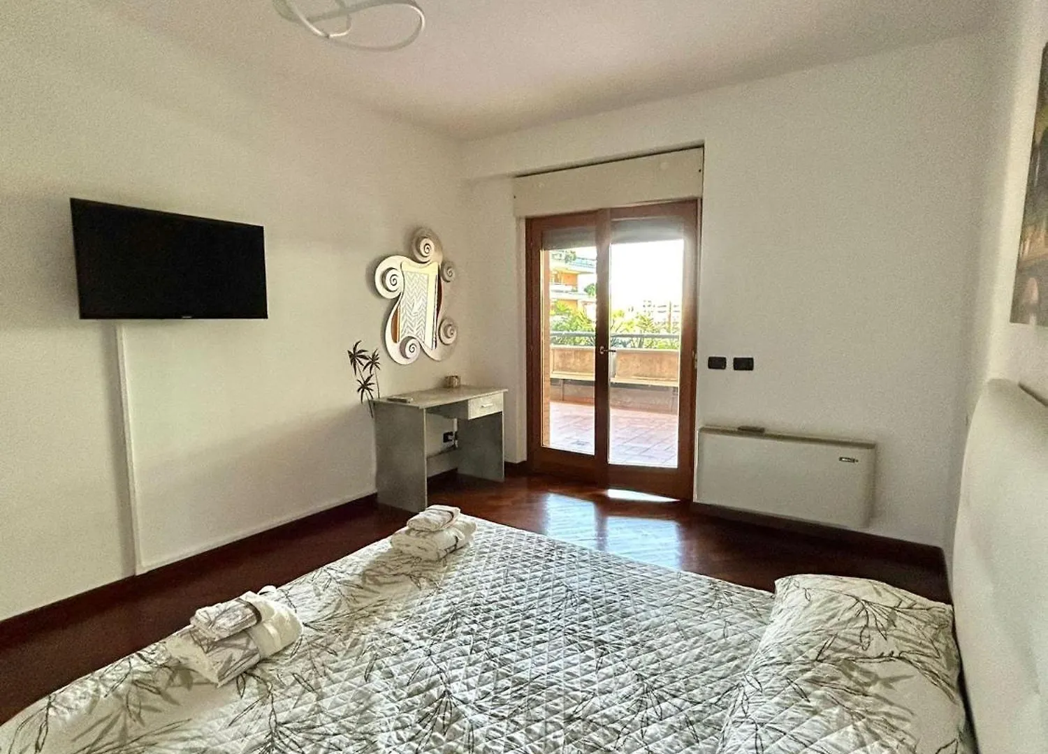 Roma Eur Appartamento Con Piscina Esterna Apartment Rome